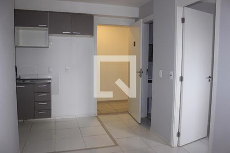Sala de apartamento para alugar com 2 quartos, 37m² em Vila Flora, Guarulhos