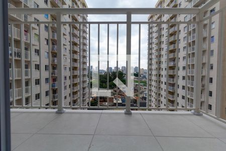 Varanda de kitnet/studio para alugar com 1 quarto, 27m² em Penha de França, São Paulo