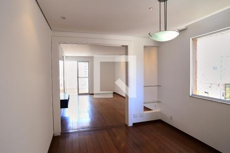 Sala de apartamento à venda com 4 quartos, 180m² em Carmo, Belo Horizonte