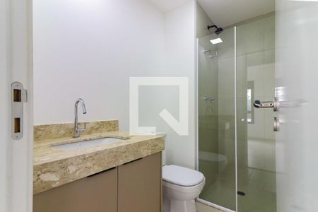 Banheiro de apartamento para alugar com 2 quartos, 69m² em Butantã, São Paulo