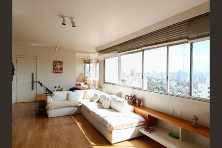 Sala de estar de apartamento à venda com 2 quartos, 126m² em Sumarezinho, São Paulo