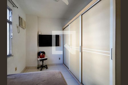 Quarto 1 de apartamento à venda com 2 quartos, 75m² em Maracanã, Rio de Janeiro
