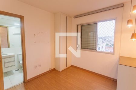 Suíte de apartamento para alugar com 3 quartos, 82m² em Ipiranga, Belo Horizonte