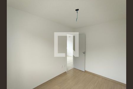 Quarto 1 de apartamento para alugar com 2 quartos, 43m² em Curicica, Rio de Janeiro