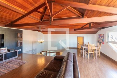 Sala 2 de casa para alugar com 4 quartos, 398m² em Cidade Nova, Belo Horizonte