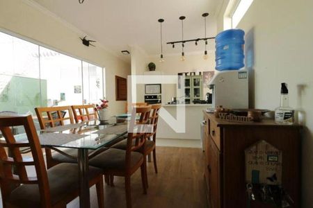 Casa à venda com 3 quartos, 310m² em Vila Bastos, Santo André