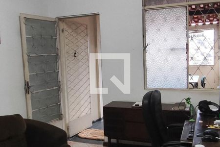 Casa à venda com 4 quartos, 146m² em Dom Bosco, Belo Horizonte