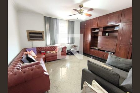 Casa à venda com 4 quartos, 420m² em Bonfim, Belo Horizonte
