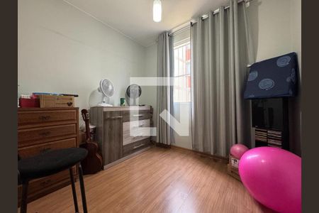 Apartamento à venda com 3 quartos, 60m² em Heliópolis, Belo Horizonte