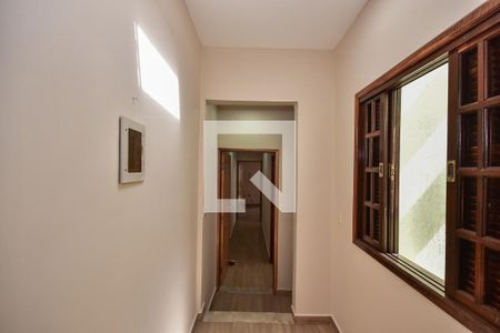 Corredor de casa para alugar com 3 quartos, 193m² em Parque Esmeralda, São Paulo