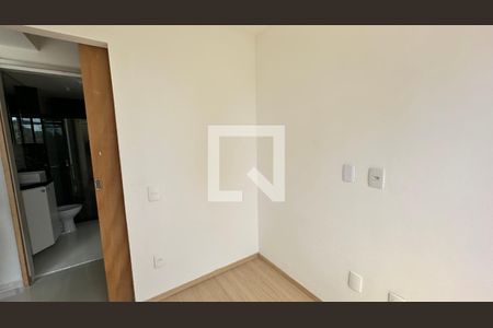 Quarto 1 de apartamento para alugar com 3 quartos, 55m² em Barra Olímpica, Rio de Janeiro