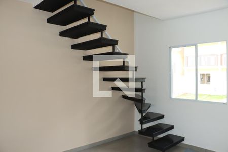 Casa de Condomínio para alugar com 2 quartos, 80m² em Chácara Ondas Verdes, Cotia