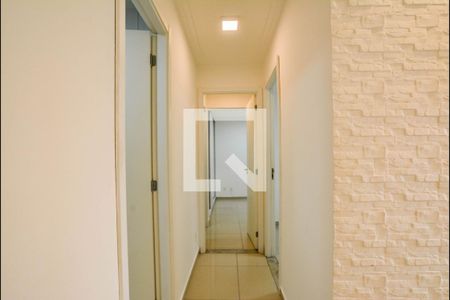 Corredor de apartamento para alugar com 2 quartos, 73m² em Campestre, Santo André