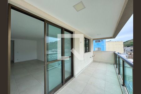 Apartamento para alugar com 2 quartos, 75m² em Recreio dos Bandeirantes, Rio de Janeiro