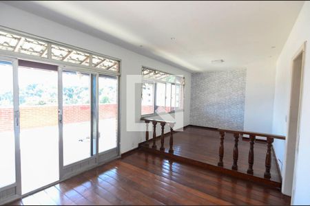 Sala de apartamento para alugar com 3 quartos, 120m² em Imperial de São Cristóvão, Rio de Janeiro