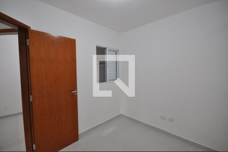 Quarto 2 de apartamento para alugar com 3 quartos, 42m² em Vila Mazzei, São Paulo