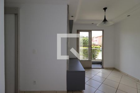 Sala de apartamento para alugar com 2 quartos, 59m² em Vila Metalúrgica, Santo André