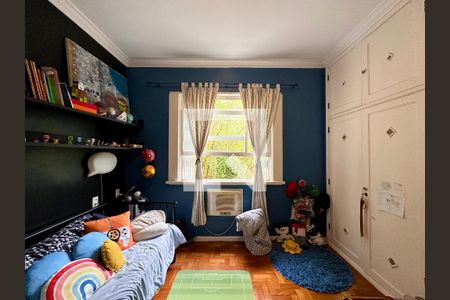 Quarto 1 de apartamento à venda com 2 quartos, 118m² em Cosme Velho, Rio de Janeiro