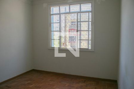 Casa à venda com 4 quartos, 100m² em Santa Tereza, Belo Horizonte