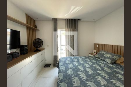Suíte de casa de condomínio para alugar com 3 quartos, 132m² em Jardim Maria Tereza, Cotia
