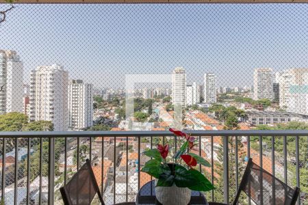 Varanda de apartamento para alugar com 3 quartos, 120m² em Nova Piraju, São Paulo