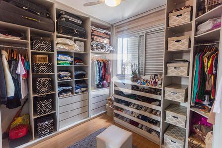 Closet da Suíte de apartamento para alugar com 2 quartos, 72m² em Carvalho de Brito, Belo Horizonte