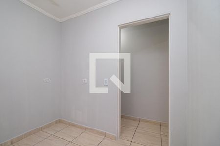 Quarto 1 de casa para alugar com 2 quartos, 55m² em Parque dos Bancarios, São Paulo