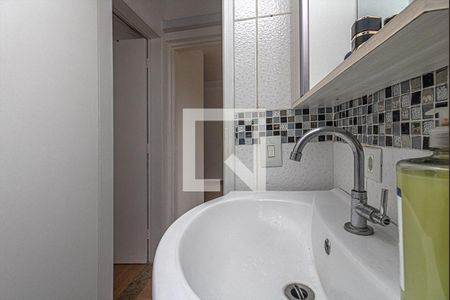 banheiro social_4 de apartamento à venda com 2 quartos, 64m² em São João Climaco, São Paulo