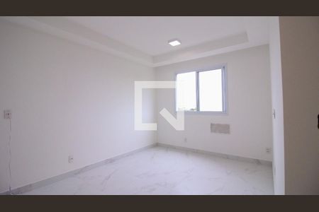 Apartamento à venda com 2 quartos, 42m² em Sítio da Figueira, São Paulo
