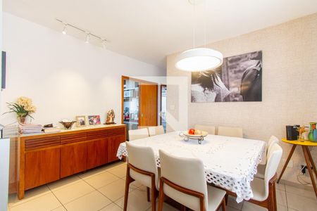 Sala de apartamento à venda com 2 quartos, 167m² em Sagrada Família, Belo Horizonte