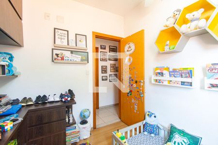 Quarto 1 de apartamento à venda com 2 quartos, 167m² em Sagrada Família, Belo Horizonte