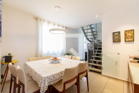 Sala de apartamento à venda com 2 quartos, 167m² em Sagrada Família, Belo Horizonte