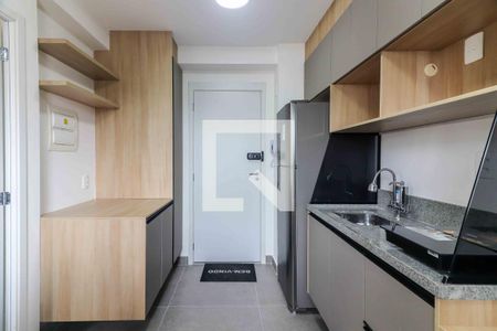 Sala e Cozinha de apartamento para alugar com 1 quarto, 25m² em Vila Butantã, São Paulo