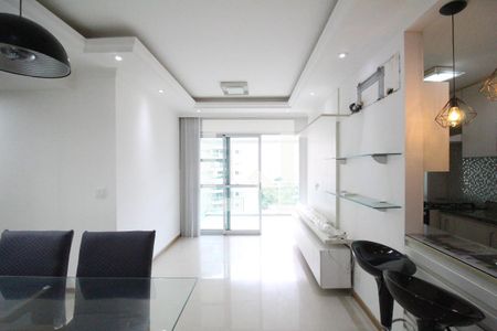 Sala de apartamento para alugar com 3 quartos, 86m² em Barra Olímpica, Rio de Janeiro