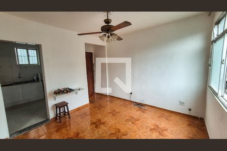 Sala de apartamento para alugar com 2 quartos, 52m² em Irajá, Rio de Janeiro