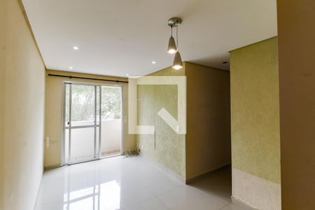 Sala de apartamento para alugar com 2 quartos, 49m² em Conjunto Promorar Raposo Tavares, São Paulo