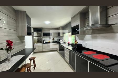 Cozinha de casa de condomínio à venda com 4 quartos, 450m² em Vargem Grande, Rio de Janeiro