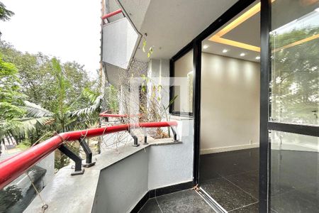 Varanda de apartamento à venda com 3 quartos, 81m² em Vila Clementino, São Paulo