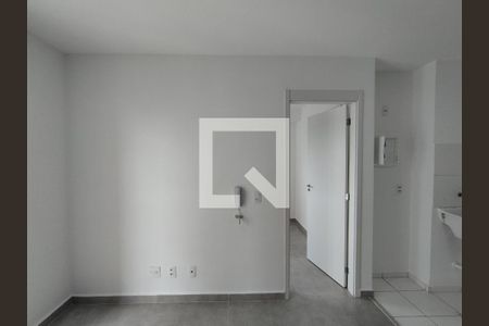 Sala/Cozinha de apartamento para alugar com 1 quarto, 29m² em Sacoma, São Paulo