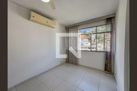 Apartamento à venda com 2 quartos, 71m² em Copacabana, Rio de Janeiro