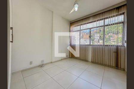 Apartamento à venda com 2 quartos, 71m² em Copacabana, Rio de Janeiro