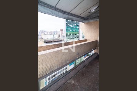Vista da Sala/Cozinha de apartamento para alugar com 0 quarto, 27m² em Bela Vista, São Paulo