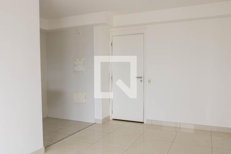 Sala de apartamento à venda com 1 quarto, 45m² em Todos Os Santos, Rio de Janeiro