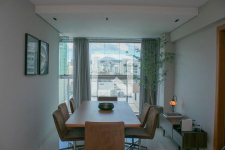 Sala de apartamento para alugar com 3 quartos, 90m² em Lourdes, Belo Horizonte