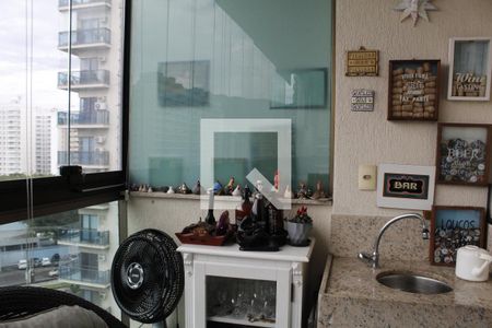 Varanda de apartamento à venda com 2 quartos, 76m² em Barra Olímpica, Rio de Janeiro
