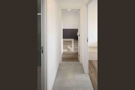 Corredor de apartamento para alugar com 2 quartos, 48m² em Jardim Independência (são Paulo), São Paulo