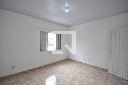 Quarto 1 de casa para alugar com 2 quartos, 120m² em Parque Vitoria, São Paulo