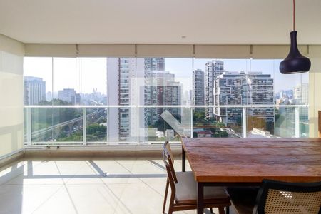 Sala - Varanda de apartamento à venda com 2 quartos, 138m² em Brooklin, São Paulo