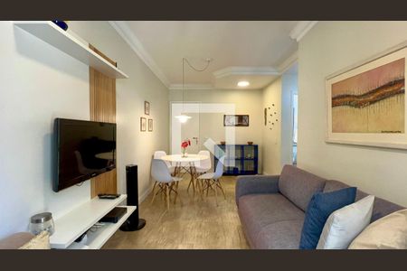 Sala de TV de apartamento à venda com 1 quarto, 38m² em Jardim Paulista, São Paulo