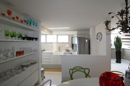 Sala / Cozinha de apartamento à venda com 1 quarto, 140m² em Jardim São Paulo, São Paulo